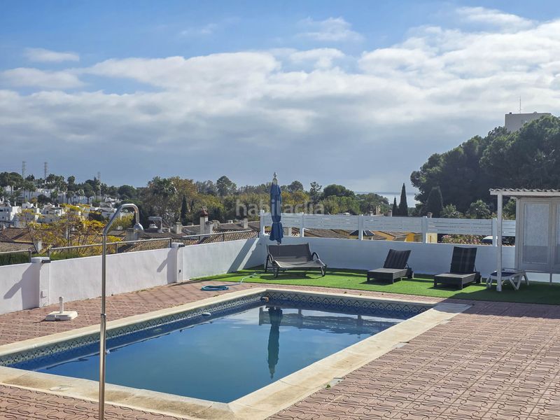 Foto 252fa167-c5f8-4c0a-b743-361f8c35c4cb. Casa amb aparcament piscina a Centro Estepona