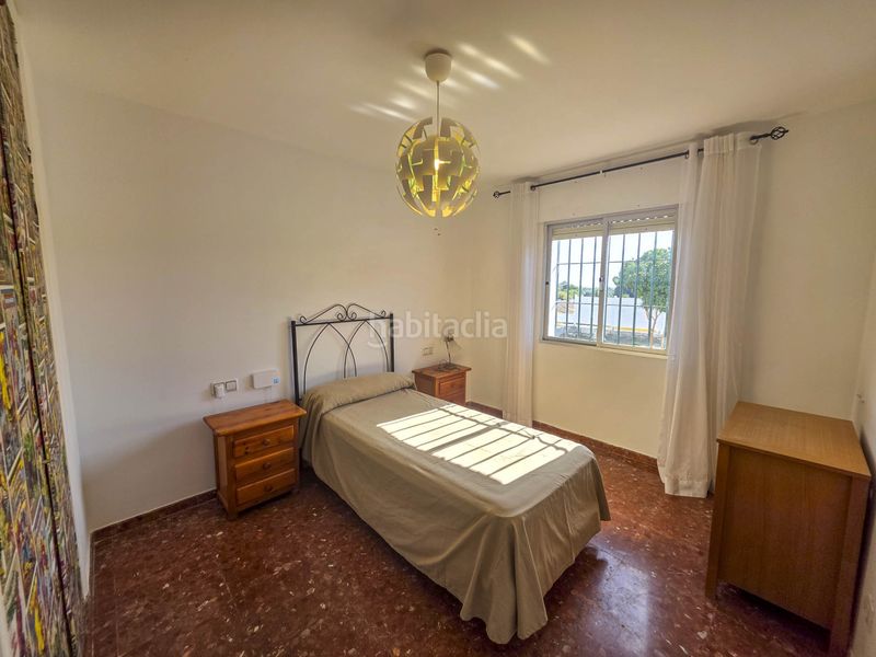 Foto 2c06bdc4-552c-4e88-8407-23b015dd7b1a. Casa amb aparcament piscina a Centro Estepona