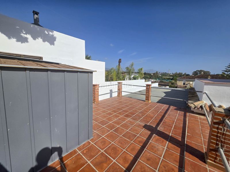 Foto 419f523e-598c-443b-b92b-cee8eed46bf1. Casa amb aparcament piscina a Centro Estepona