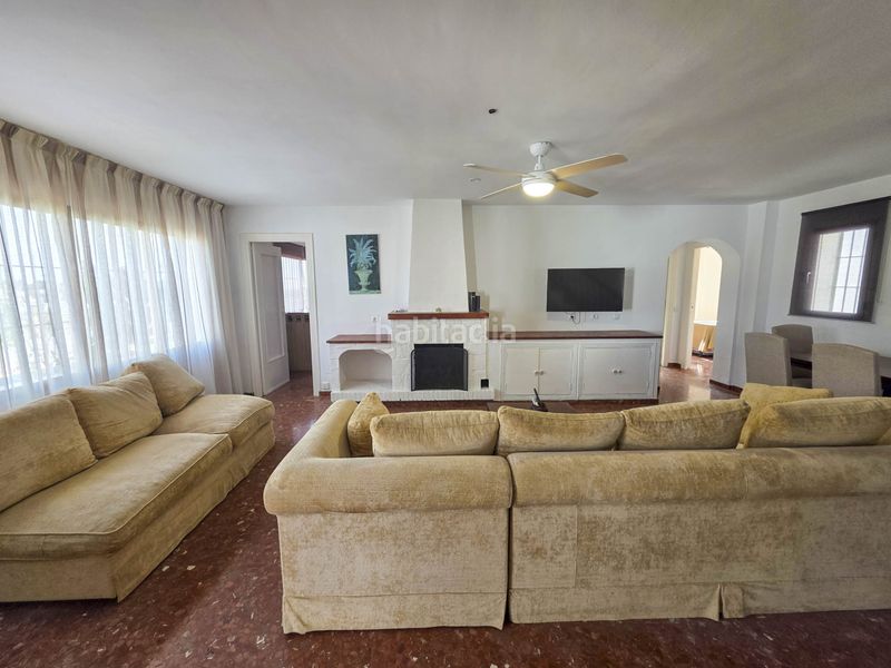 Foto 504f5558-bb90-42e1-b520-6312a81b6bf4. Casa amb aparcament piscina a Centro Estepona