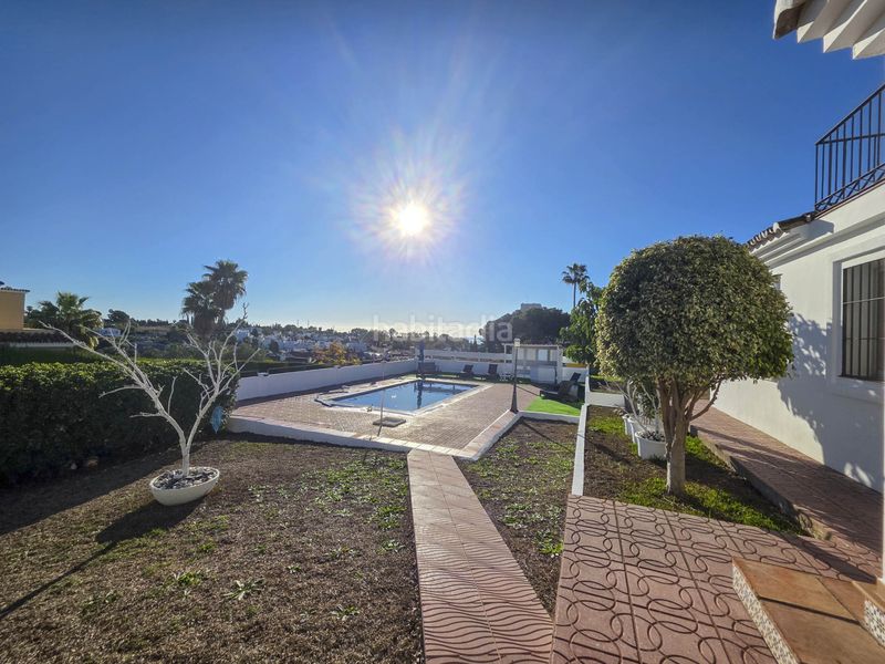 Foto a3a43877-ed7f-44bb-81cc-e280b5c4b439. Casa amb aparcament piscina a Centro Estepona