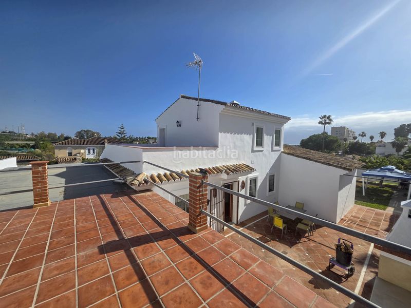Foto ab6ca25b-2337-4db2-a9d7-20c51816b572. Casa amb aparcament piscina a Centro Estepona