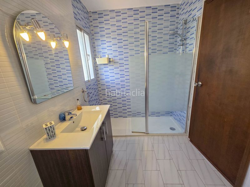 Foto c39ed8a8-a9f3-4b52-9502-dbac74dacdc1. Casa amb aparcament piscina a Centro Estepona