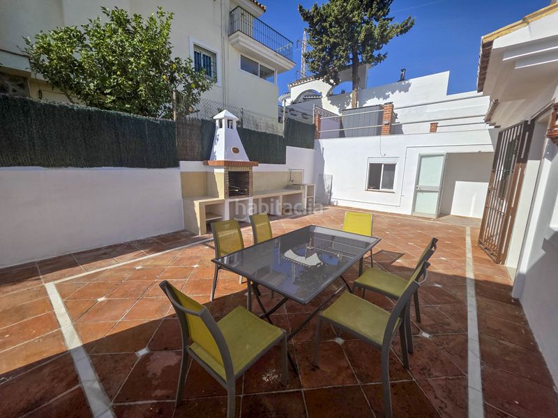 Foto dca75f49-eb4c-41ff-a60f-7d647cc30d9d. Casa amb aparcament piscina a Centro Estepona