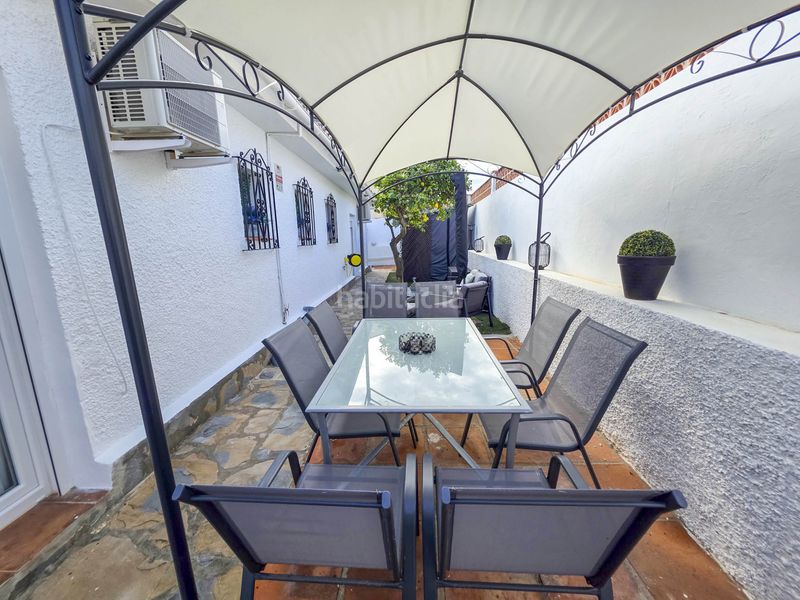 Foto abea7514-ba34-4dd8-b794-9f58762883b9. Casa amb aparcament piscina a La Duquesa Manilva