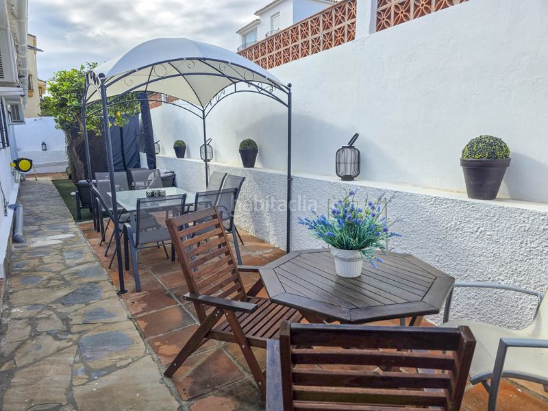 Foto ac4a985a-af02-4609-b8cb-e00e9a4d9d4e. Casa amb aparcament piscina a La Duquesa Manilva
