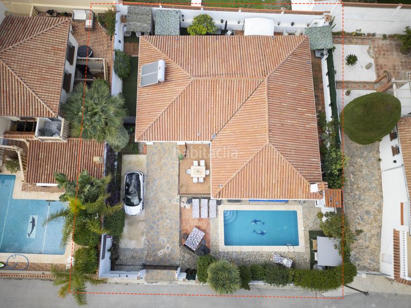 Foto d3096e92-7dd9-4dc2-ba1c-1201e6851c96. Casa amb aparcament piscina a La Duquesa Manilva