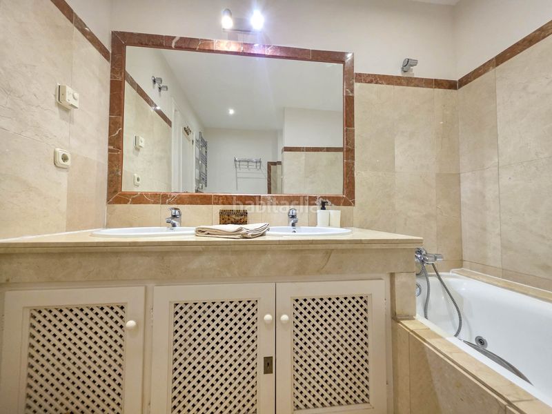 Foto 55acb3c7-256e-4680-ae06-8f9106bf382f. Apartament amb aparcament a bahía de Casares Casares