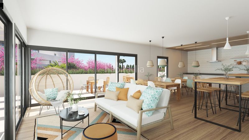 Foto 824f4f3e-c445-4d87-8d9c-3abe5a8c3030. Apartament amb aparcament piscina a Centro Estepona