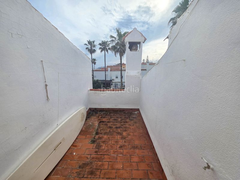 Foto a2e62d1d-e9ba-45e1-acef-961e897ae3f9. Casa adossada amb piscina a bahía de Casares Casares