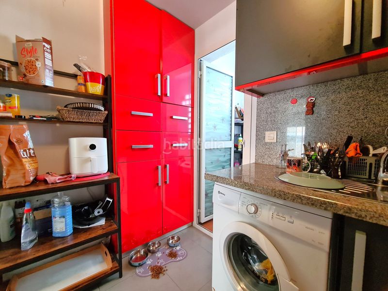Foto 1b225b8a-4e7b-488c-9253-b84f4d07a103. Apartament amb piscina a Centro Estepona
