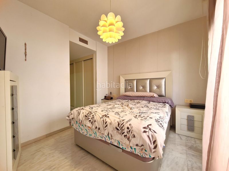 Foto 8873f899-a908-42e8-9ce3-ca4c5495aed0. Apartament amb piscina a Centro Estepona