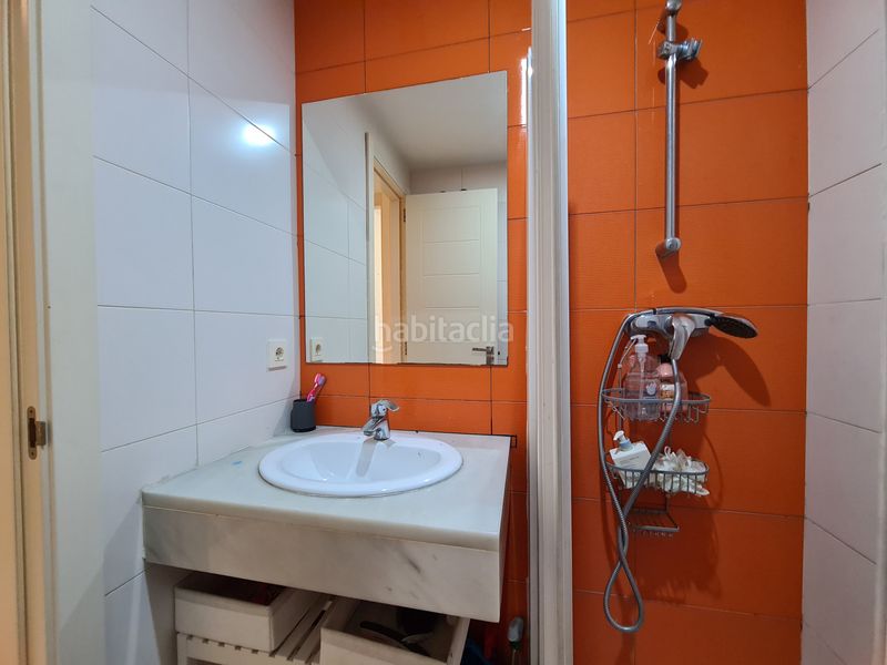 Foto c2d16710-3212-4bd1-9318-b52396860665. Apartament amb piscina a Centro Estepona
