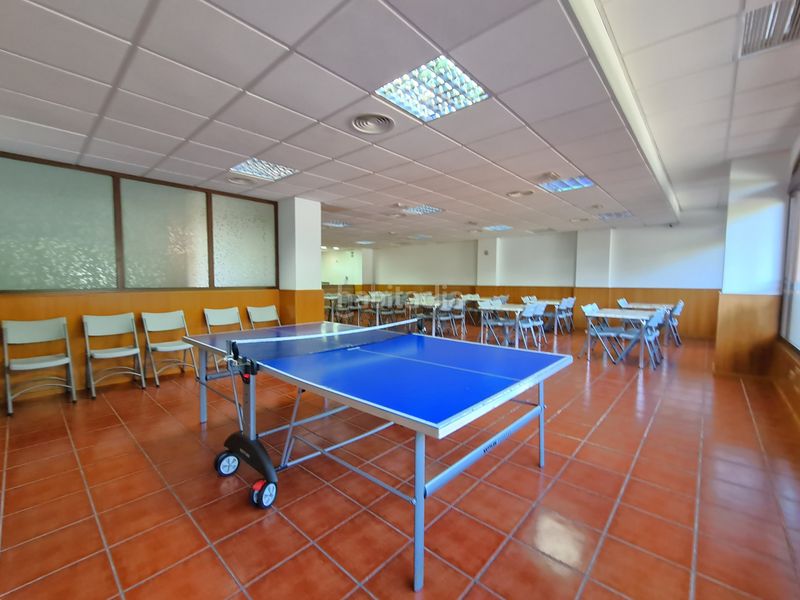 Foto 9df81ddf-5ff3-487a-accc-dbbf6cacbf32. Apartament amb aparcament piscina a Centro Estepona