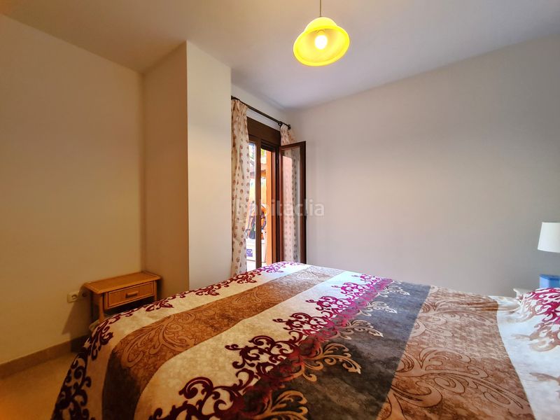 Foto 9e8ec025-33c8-4964-81d9-55174c6d4c45. Apartament amb aparcament piscina a Centro Estepona
