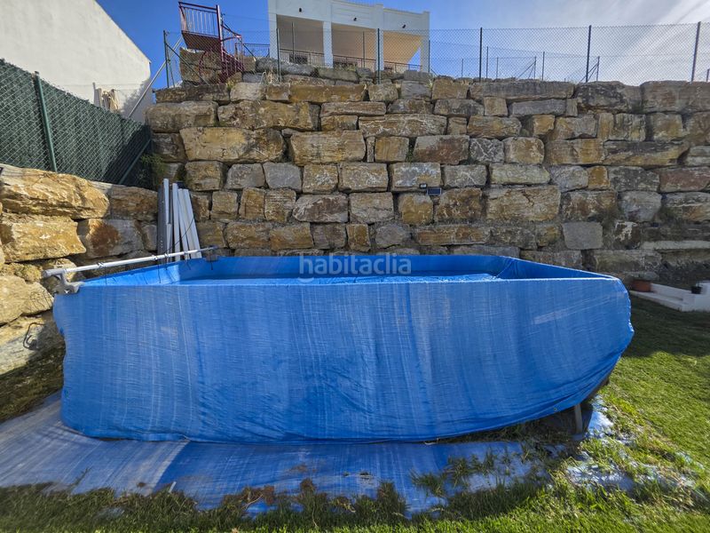 Foto edd33a04-2923-47f6-9c5a-7e1f2d25aba9. Casa aparellada amb aparcament piscina a bahía de Casares Casares