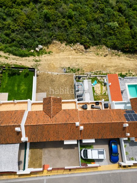 Foto 4fa081ff-4b2d-4d31-9363-91396ddb6354. Casa adossada amb aparcament a bahía de Casares Casares