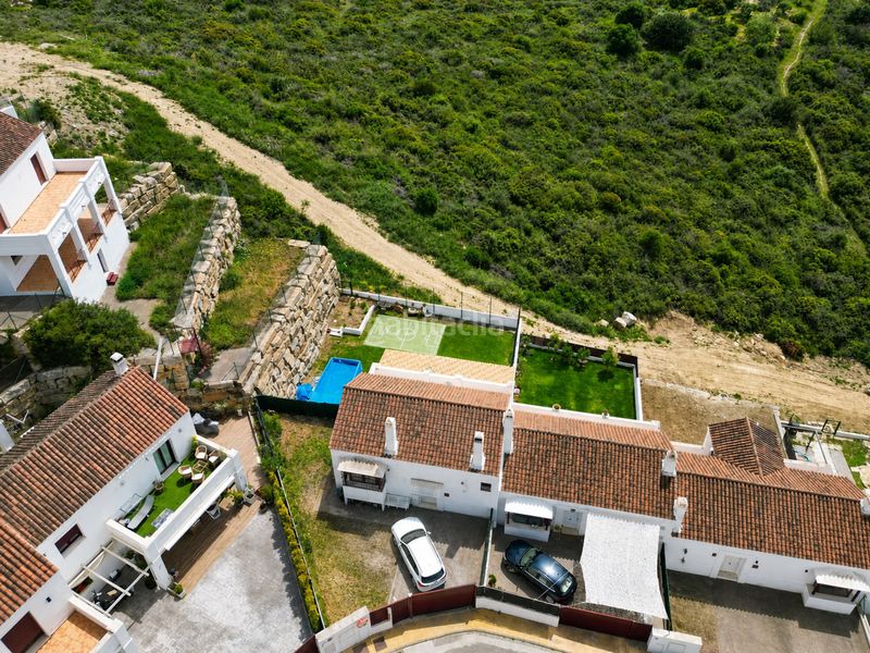 Foto 59d27806-52d7-4877-87b4-8749a7acf7ac. Casa adossada amb aparcament a bahía de Casares Casares