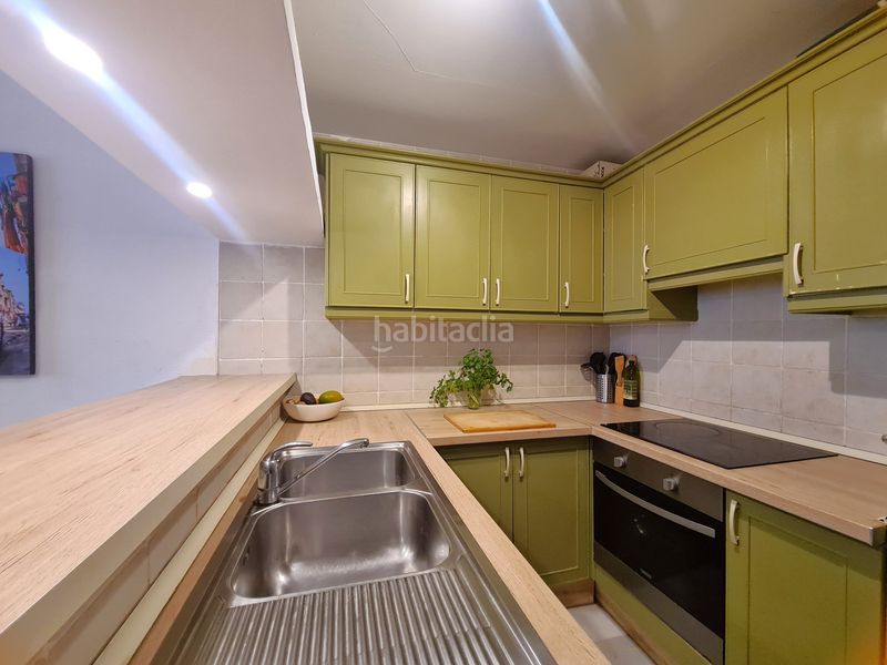Foto d06b51ac-25e0-4d53-8859-f59ac1433e1a. Casa aparellada a La Duquesa Manilva