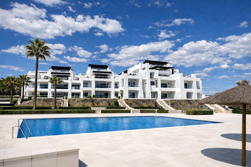 Foto 19428f59-cf5e-42f3-96a2-8dd59f112879. Ground floor in Casares del mar 8 in bahía de Casares Casares