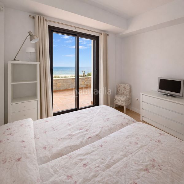 Foto c66438a4-9ba4-4dfa-952a-43aae3bf7b2b. Ground floor in Casares del mar 8 in bahía de Casares Casares