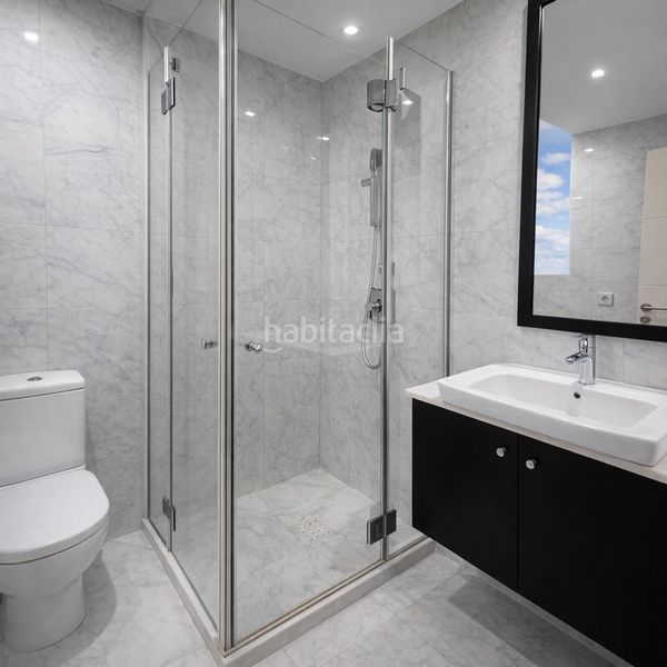 Foto d243413d-9ef2-4224-8a99-b2c7b6bf655a. Ground floor in Casares del mar 8 in bahía de Casares Casares