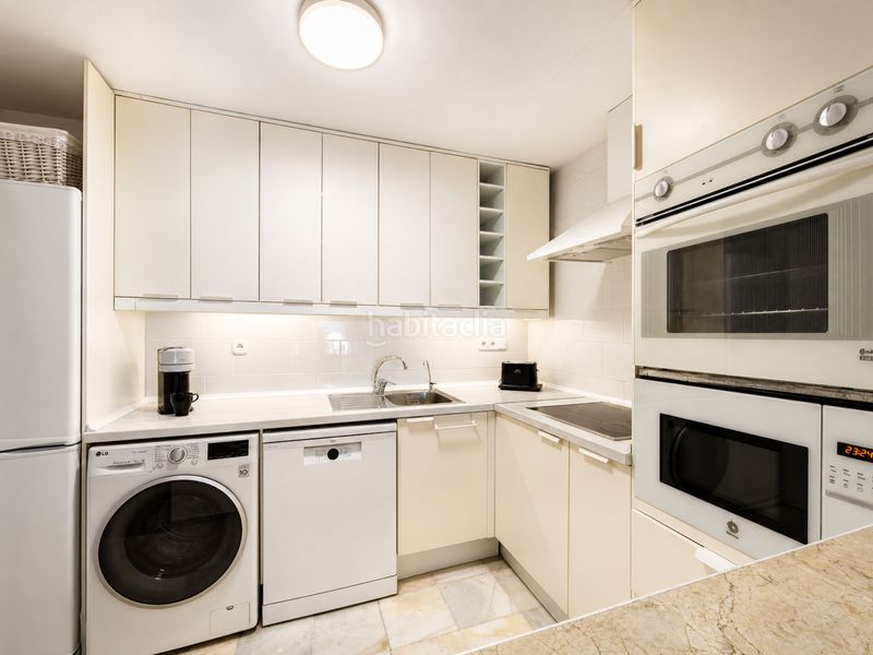 Foto 384447d4-9fff-4a45-b6a1-be8a336b181c. Apartament a Puerto Banús Marbella