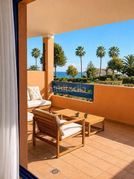 Foto e4a5bbc1-7bde-40f7-8429-4138eea6274a. Planta baixa amb calefacció aparcament piscina a Manilva