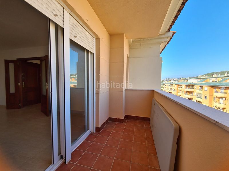 Foto dc8f7329-a99f-412b-8eee-3a56f2c947c7. Apartament amb aparcament a San Luis de Sabinillas Manilva