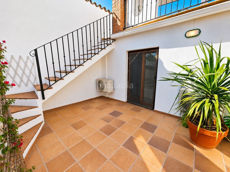 Foto 12a016bb-cc33-4cbf-90c0-d4047ba2d78c. Casa a schiera in san sebastian 3 in Jimena de la Frontera