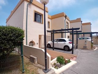 Towny house in Manilva Pueblo. Magnifica casa pareada de 3 dormitorios con vistas panoramicas a
