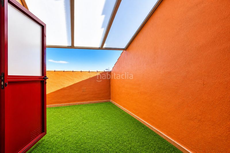 Foto 63abb4ca-2fc0-4808-999b-643476912161. Apartament amb aparcament piscina a El Castillo Manilva