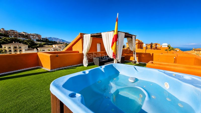 Foto d74216ec-b318-4525-9338-bde5a579c62b. Apartament amb aparcament piscina a El Castillo Manilva