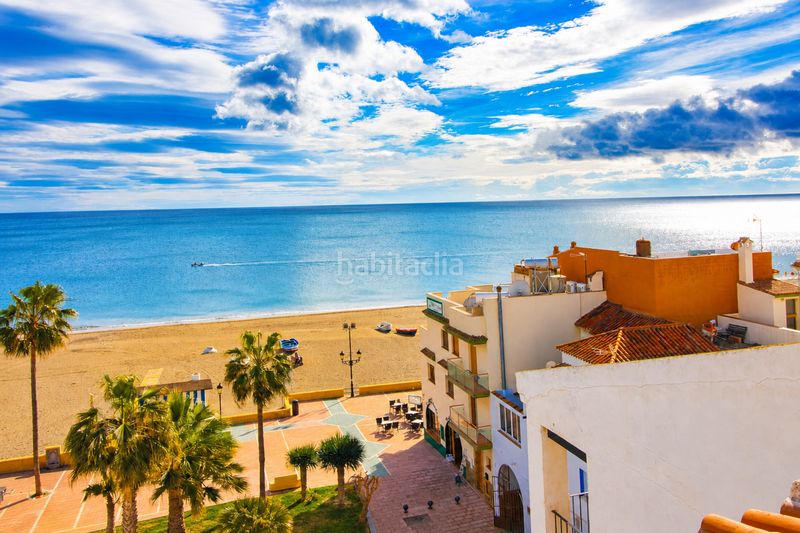 Foto dd4cd936-392b-4293-9e65-3b77d7be2276. Àtic amb aparcament piscina a San Luis de Sabinillas Manilva