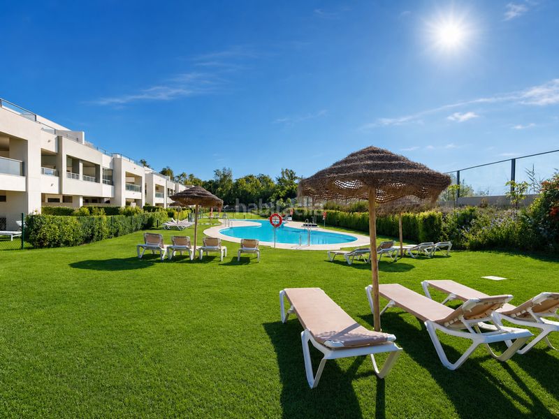 Foto 150385d5-b041-4a77-beb6-e2be108988f4. Planta baja en antonio machado 2 apartamento con jardín privado playa en Casares
