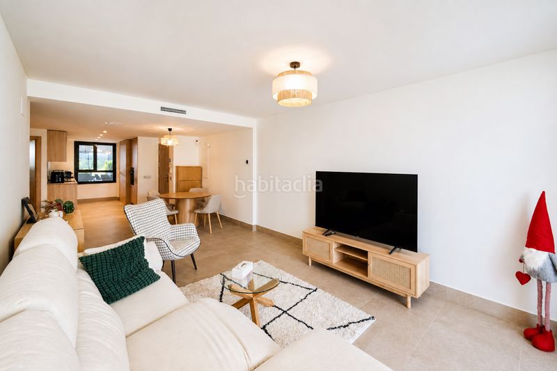 Foto d8a8594e-09e7-491f-903f-12508ee39836. Planta baja en antonio machado 2 apartamento con jardín privado playa en Casares