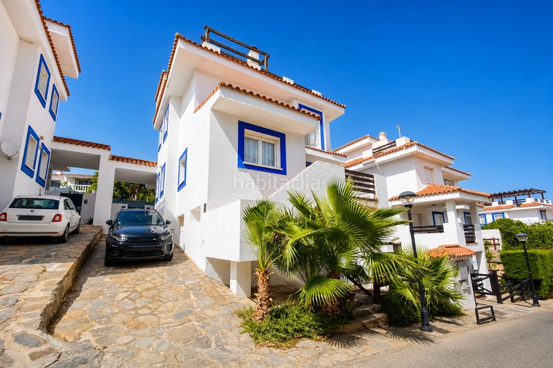 Foto ac247e8c-c597-4520-a9ef-a9e1fb25774b. Casa amb aparcament piscina a La Duquesa Manilva