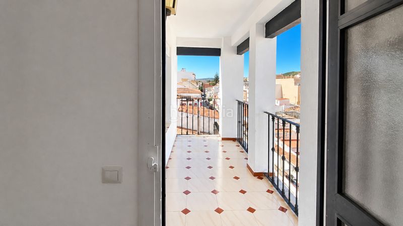 Foto 032012d6-b506-49f9-9579-cb26ef6ce0b8. Apartament amb piscina a Manilva pueblo Manilva