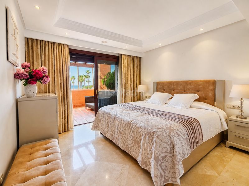 Foto 8486c3c9-1c66-40d4-9c3f-0e2f670aa383. Apartament amb aparcament piscina a Centro Estepona