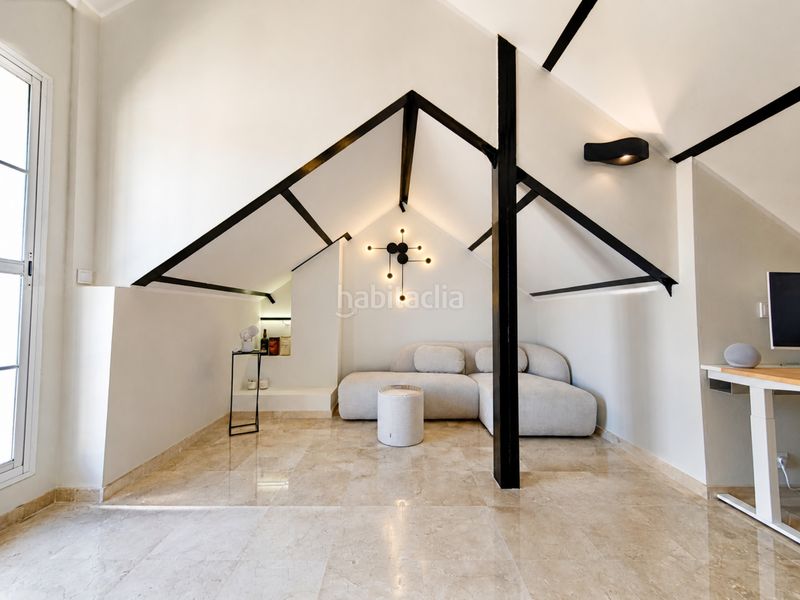 Foto e4f6325c-51c8-412d-a752-bd993fb8c5b3. Casa aparellada amb aparcament piscina a La Duquesa Manilva