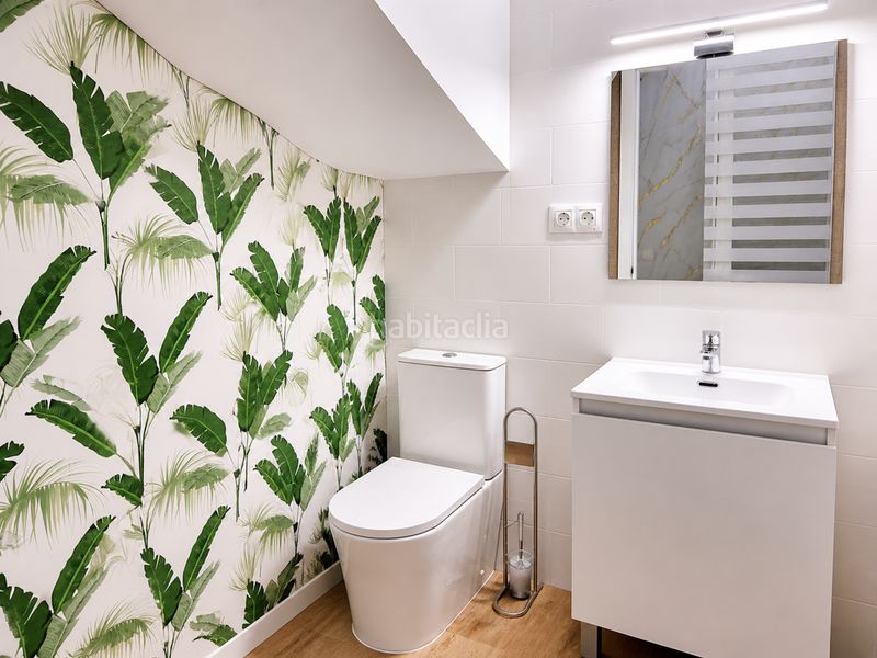 Foto 1d8a7371-cddd-481a-b65a-ca6d06ee9529. Casa aparellada amb piscina a San Luis de Sabinillas Manilva