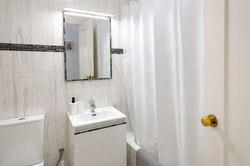 Foto 8991e81d-2646-4ba9-952f-01b5ab0cef89. Casa aparellada amb piscina a San Luis de Sabinillas Manilva