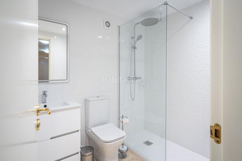 Foto 77b04cbd-190b-49d9-9031-684a10349882. Rez-de-chaussée avec parking piscine dans La Duquesa Manilva