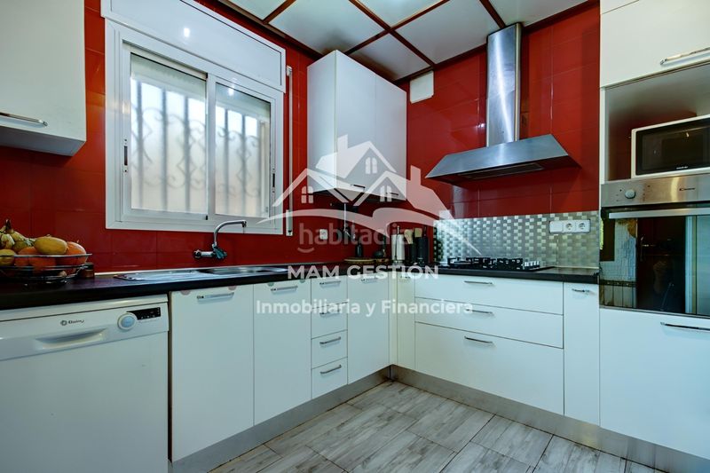 Foto bd404944-d1da-4569-87e3-09f57d81fcc8. Xalet amb xemeneia calefacció piscina a Piera
