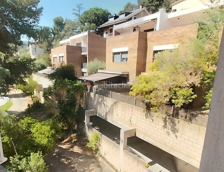 Foto a6ad7b97-0dbb-41a5-aab8-1bddc99b66a8. Pis amb aparcament a Vallirana