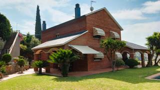 Chalet à Vallirana. Exclusiva villa de lujo, muy próxima al centro!!!