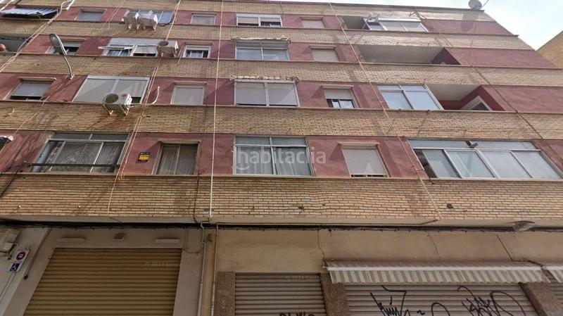 Foto fdd5c128-b5cd-43ed-aa5d-a8fed433d545. Pis a Benetússer