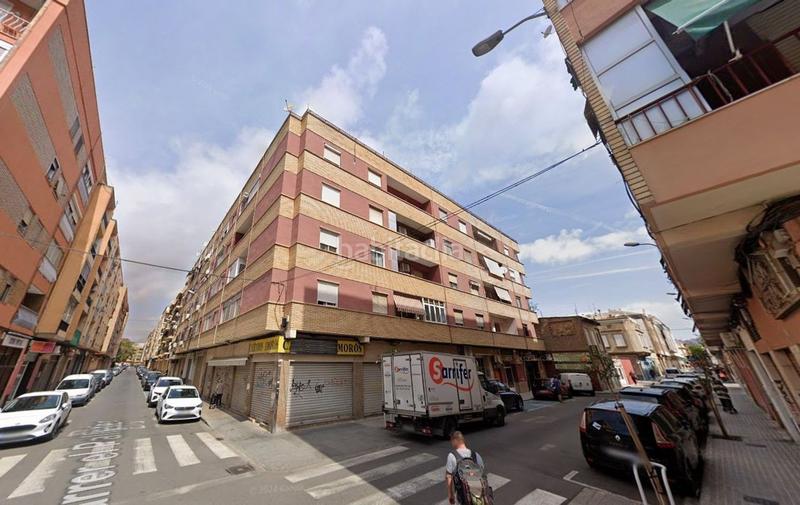 Foto 068cf478-209f-453b-a686-861df58c3173. Piso en Benetússer