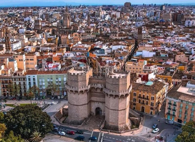 Foto 1785a108-43e9-4396-9c69-76699f4c49f3. Piso en Centre Alzira