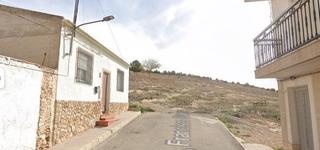 Maison jumelée à Fuente - Álamo. Se vende imnueble alquilado